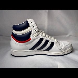 Adidas “Top ten”